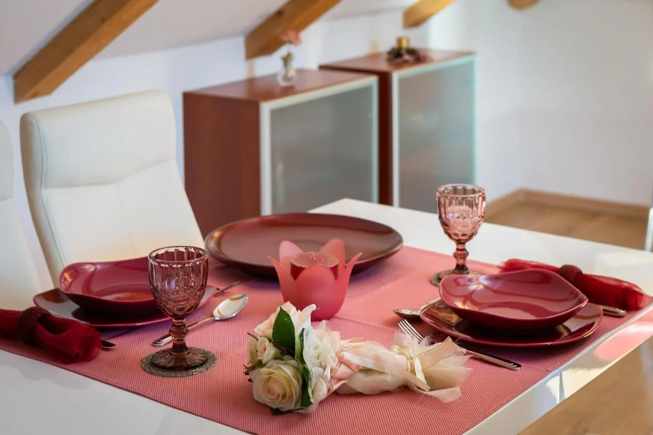 Romantic Attic Apartment Split