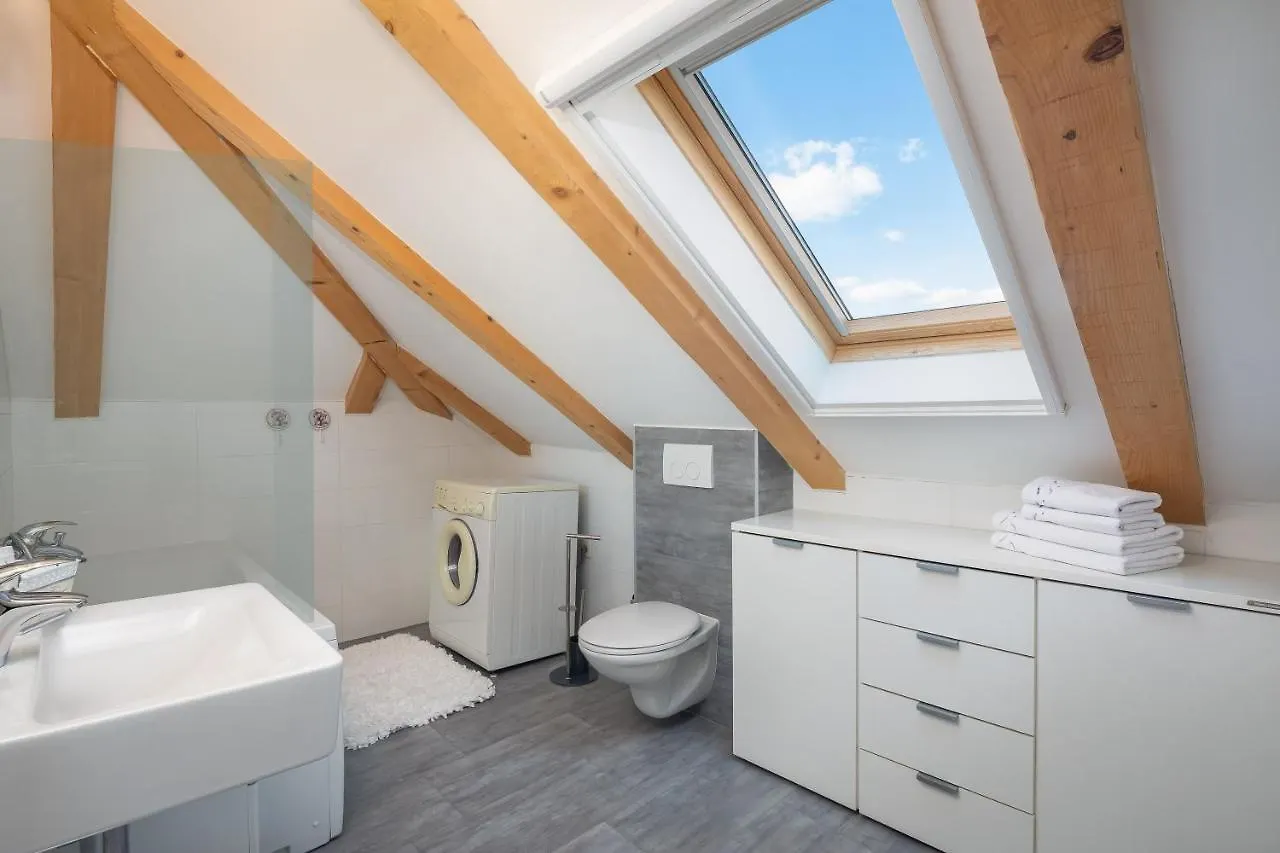Romantic Attic Apartment Split