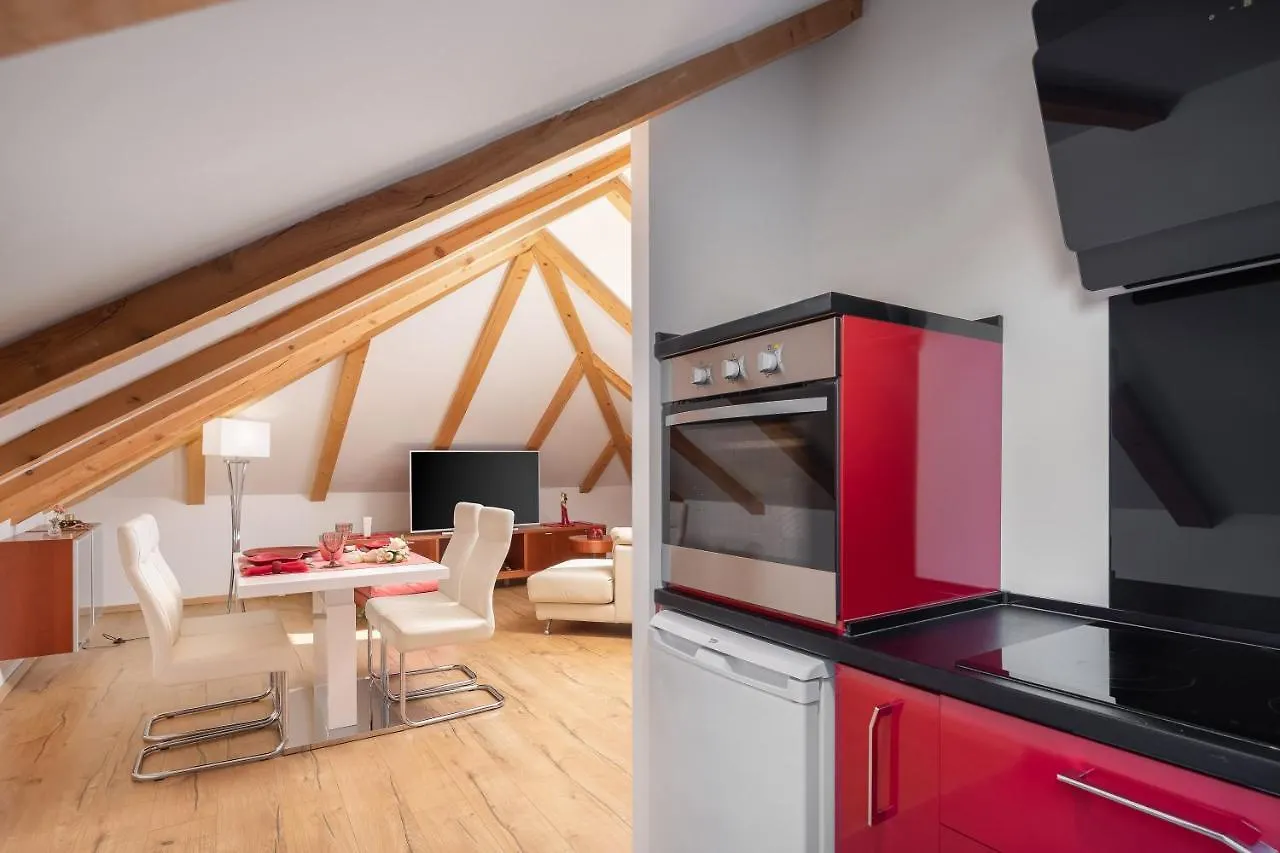 Romantic Attic Apartment Split