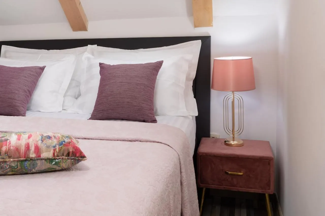 Romantic Attic Apartment Split